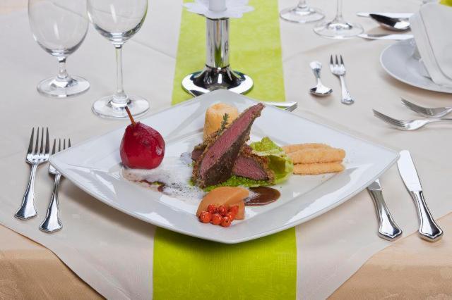 Landhotel Erhardt Bad Waltersdorf Ngoại thất bức ảnh