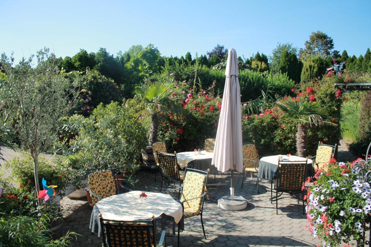 Landhotel Erhardt Bad Waltersdorf Ngoại thất bức ảnh